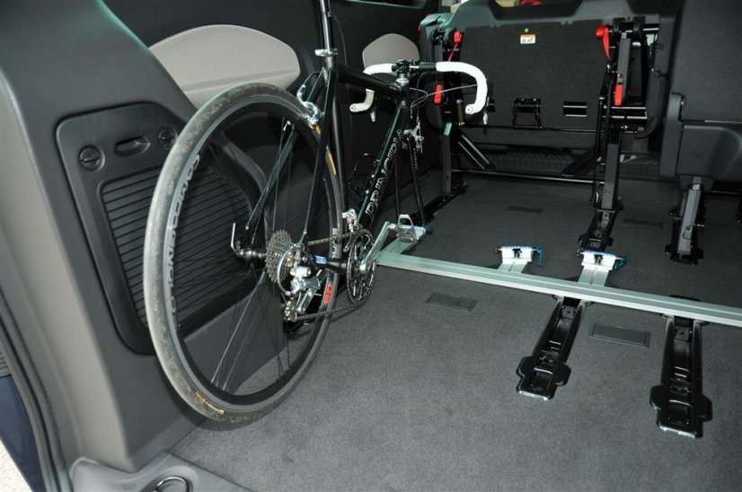 RF lišta pro upevňovací body P4, 130cm (S27D)