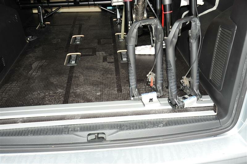 RF lišta pro upevňovací body P9, 120cm (S82)